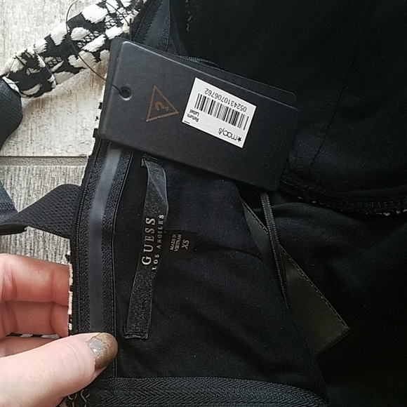 NWT sexy guess top - Picture 4 of 4